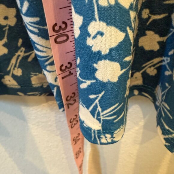 Kaileigh Blue/White Floral Dress Mini Small Petite Vacation Resort Casual - Picture 6 of 10